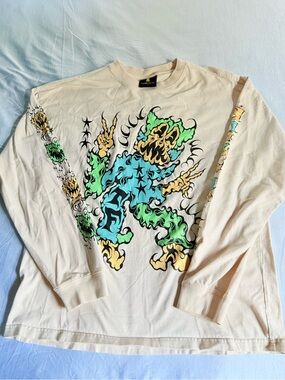 Teddy Fresh Cream Tee with Multicolor Logo Tag
